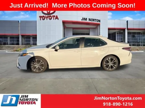 More photos of 2019 Toyota Camry SE at Jim Norton Toyota, OK