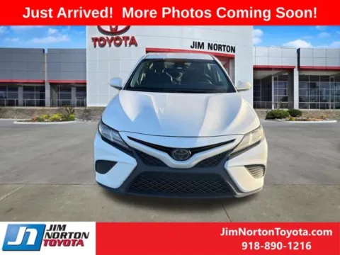 Photos of 2019 Toyota Camry SE for sale in Tulsa, OK at Jim Norton Toyota