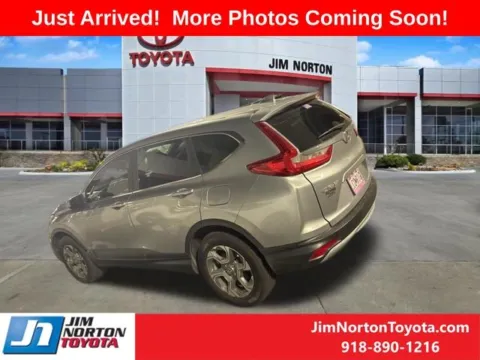 More photos of 2017 Honda CR-V EX-L at Jim Norton Toyota, OK