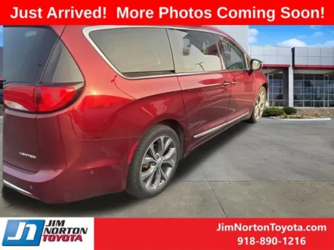 Another view of 2019 Chrysler Pacifica Limited for sale in Tulsa, OK at Jim Norton Toyota