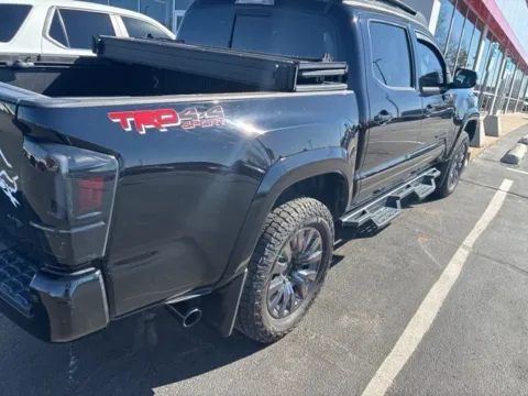 More photos of 2022 Toyota Tacoma Limited at Jim Norton Toyota, OK