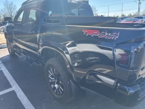 More photos of 2022 Toyota Tacoma Limited at Jim Norton Toyota, OK