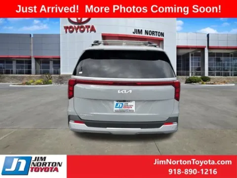 More photos of 2025 Kia Carnival EX at Jim Norton Toyota, OK