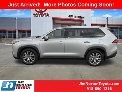 More photos of 2024 Toyota Grand Highlander at Jim Norton Toyota, OK