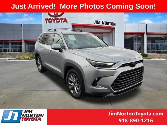Silver 2024 Toyota Grand Highlander for sale in Tulsa, OK