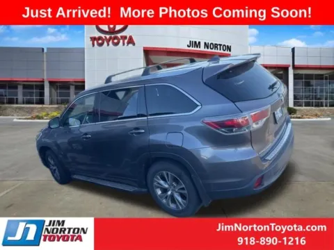 Another view of 2014 Toyota Highlander XLE V6 for sale in Tulsa, OK at Jim Norton Toyota