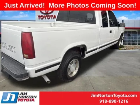 More photos of 1999 Chevrolet C/K 1500 LS at Jim Norton Toyota, OK