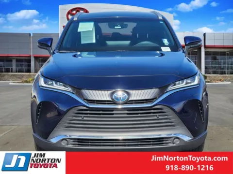 Photos of 2022 Toyota Venza XLE for sale in Tulsa, OK at Jim Norton Toyota