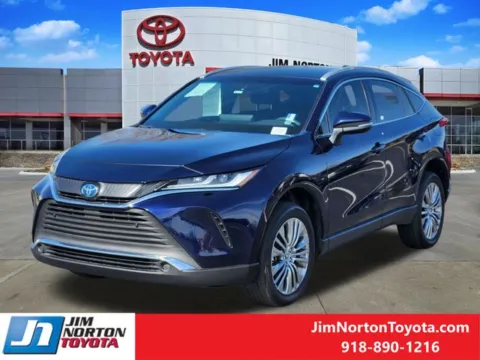 Another view of 2022 Toyota Venza XLE for sale in Tulsa, OK at Jim Norton Toyota