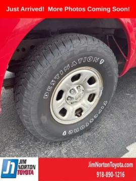 More photos of 2010 Nissan Frontier SE at Jim Norton Toyota, OK