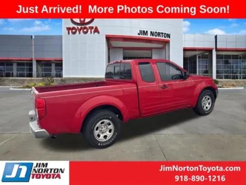 More photos of 2010 Nissan Frontier SE at Jim Norton Toyota, OK