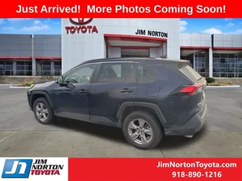 More photos of 2022 Toyota RAV4 XLE at Jim Norton Toyota, OK