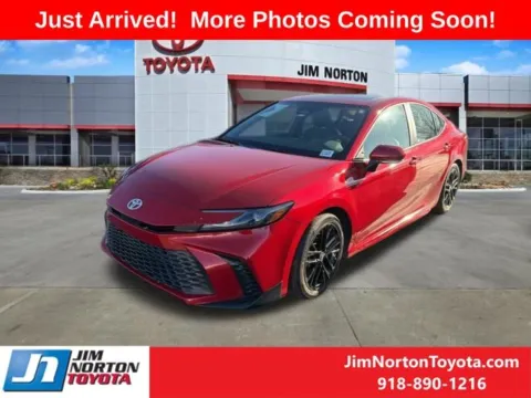 Another view of 2025 Toyota Camry SE for sale in Tulsa, OK at Jim Norton Toyota