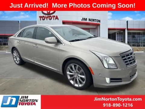 Silver 2014 Cadillac XTS Luxury for sale in Tulsa, OK