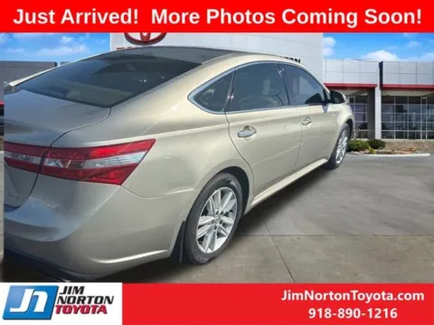 More photos of 2013 Toyota Avalon XLE Premium at Jim Norton Toyota, OK