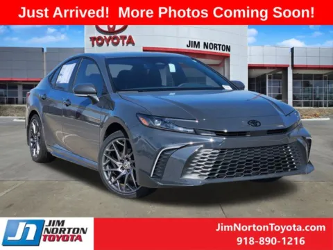 Black 2026 Toyota Camry SE for sale in Tulsa, OK