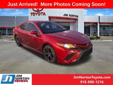 Photos of 2020 Toyota Camry SE for sale in Tulsa, OK at Jim Norton Toyota