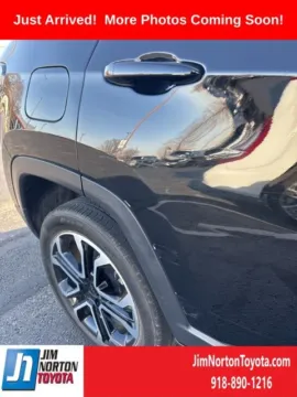 More photos of 2022 Jeep Compass Limited at Jim Norton Toyota, OK