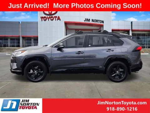 More photos of 2021 Toyota RAV4 Hybrid XSE at Jim Norton Toyota, OK