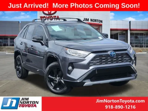 Gray 2021 Toyota RAV4 Hybrid XSE for sale in Tulsa, OK