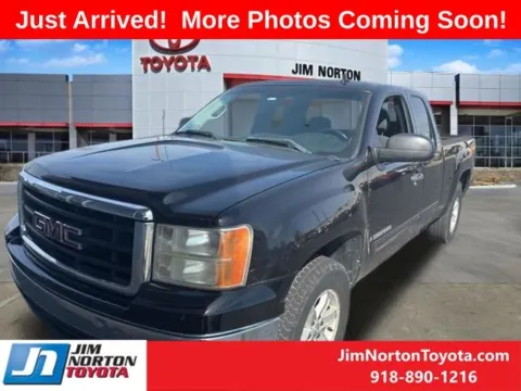 Another view of 2008 GMC Sierra 1500 SLE1 for sale in Tulsa, OK at Jim Norton Toyota