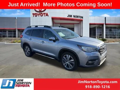 Silver 2020 Subaru Ascent Limited for sale in Tulsa, OK