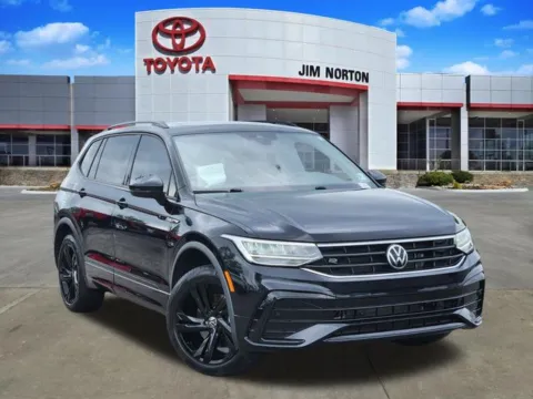 Black 2023 Volkswagen Tiguan 2.0T SE R-Line Black for sale in Tulsa, OK
