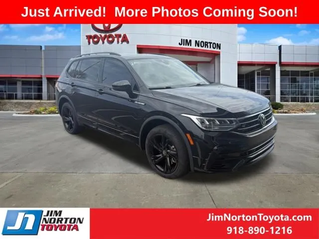 Black 2023 Volkswagen Tiguan 2.0T SE R-Line Black for sale in Tulsa, OK