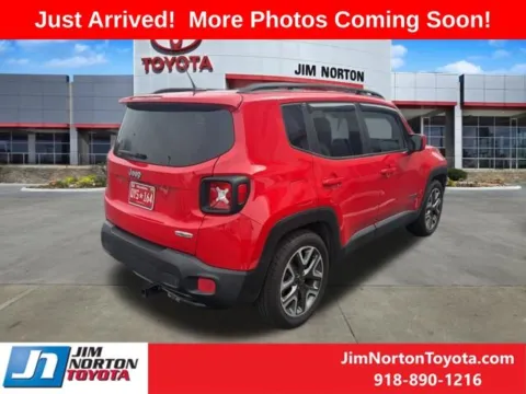 More photos of 2017 Jeep Renegade Latitude at Jim Norton Toyota, OK
