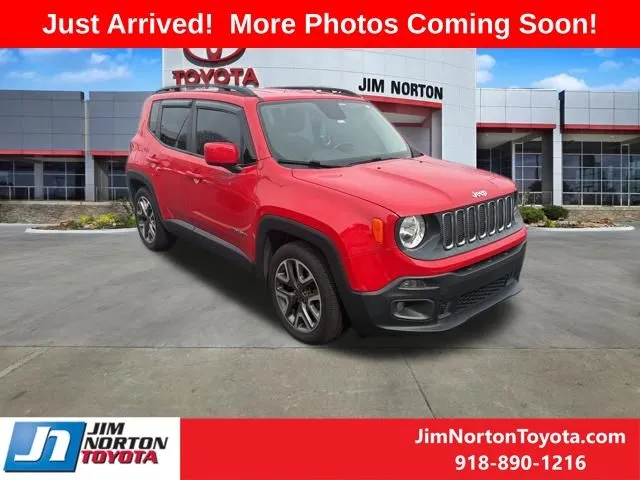Red 2017 Jeep Renegade Latitude for sale in Tulsa, OK