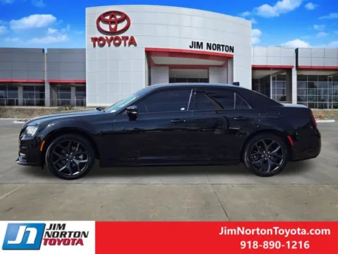 More photos of 2023 Chrysler 300 Touring at Jim Norton Toyota, OK