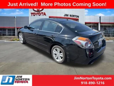 More photos of 2012 Nissan Altima 3.5 SR at Jim Norton Toyota, OK