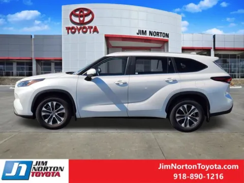 More photos of 2025 Toyota Highlander XLE at Jim Norton Toyota, OK