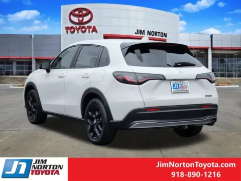 More photos of 2023 Honda HR-V Sport at Jim Norton Toyota, OK