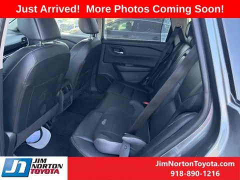 More photos of 2024 Nissan Rogue SL at Jim Norton Toyota, OK
