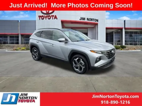 Silver 2024 Hyundai Tucson Limited for sale in Tulsa, OK