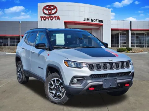 Silver 2025 Jeep Compass Trailhawk for sale in Tulsa, OK