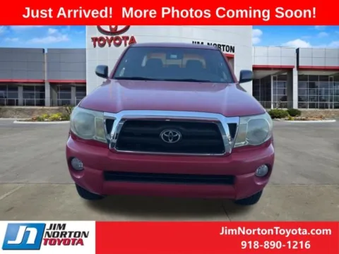 Photos of 2008 Toyota Tacoma PreRunner for sale in Tulsa, OK at Jim Norton Toyota