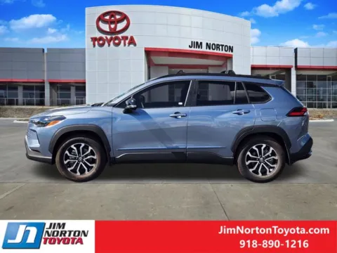 More photos of 2026 Toyota Corolla Cross Hybrid SE at Jim Norton Toyota, OK