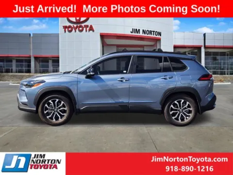 More photos of 2026 Toyota Corolla Cross Hybrid SE at Jim Norton Toyota, OK