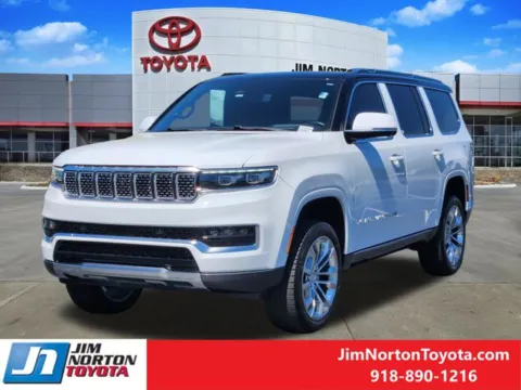 Another view of 2022 Jeep Grand Wagoneer Series II for sale in Tulsa, OK at Jim Norton Toyota
