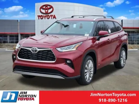 Photos of 2026 Toyota Highlander Hybrid Platinum for sale in Tulsa, OK at Jim Norton Toyota