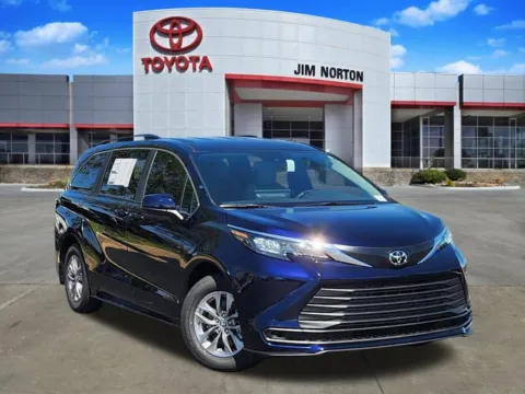 Black 2026 Toyota Sienna LE for sale in Tulsa, OK