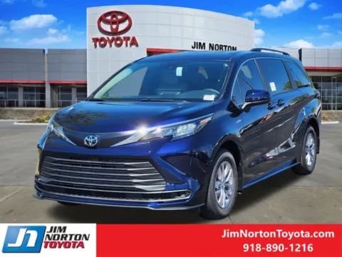 Photos of 2026 Toyota Sienna LE for sale in Tulsa, OK at Jim Norton Toyota