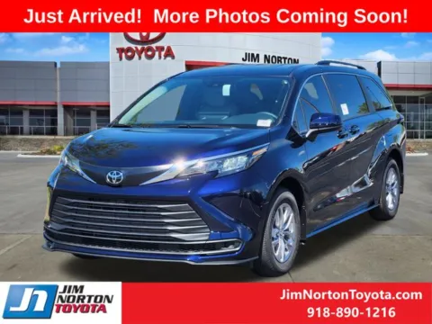 Photos of 2026 Toyota Sienna LE for sale in Tulsa, OK at Jim Norton Toyota