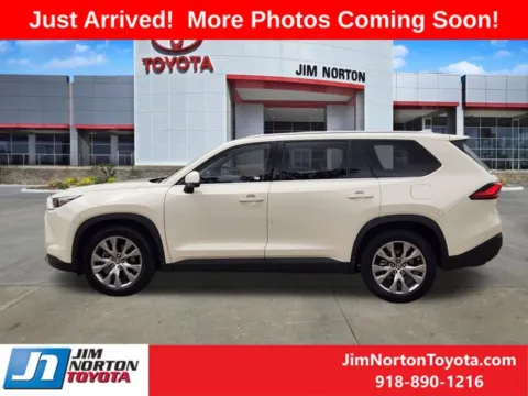 More photos of 2024 Toyota Grand Highlander Limited at Jim Norton Toyota, OK