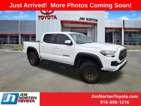 White 2023 Toyota Tacoma Trail Edition for sale in Tulsa, OK