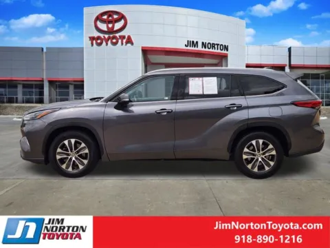 More photos of 2022 Toyota Highlander XLE at Jim Norton Toyota, OK