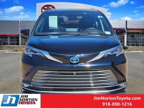 Photos of 2024 Toyota Sienna Platinum for sale in Tulsa, OK at Jim Norton Toyota
