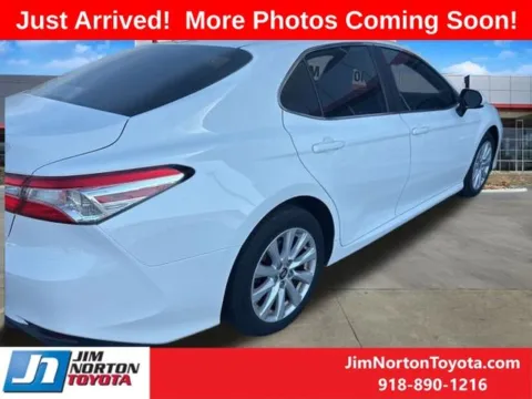 More photos of 2020 Toyota Camry LE at Jim Norton Toyota, OK